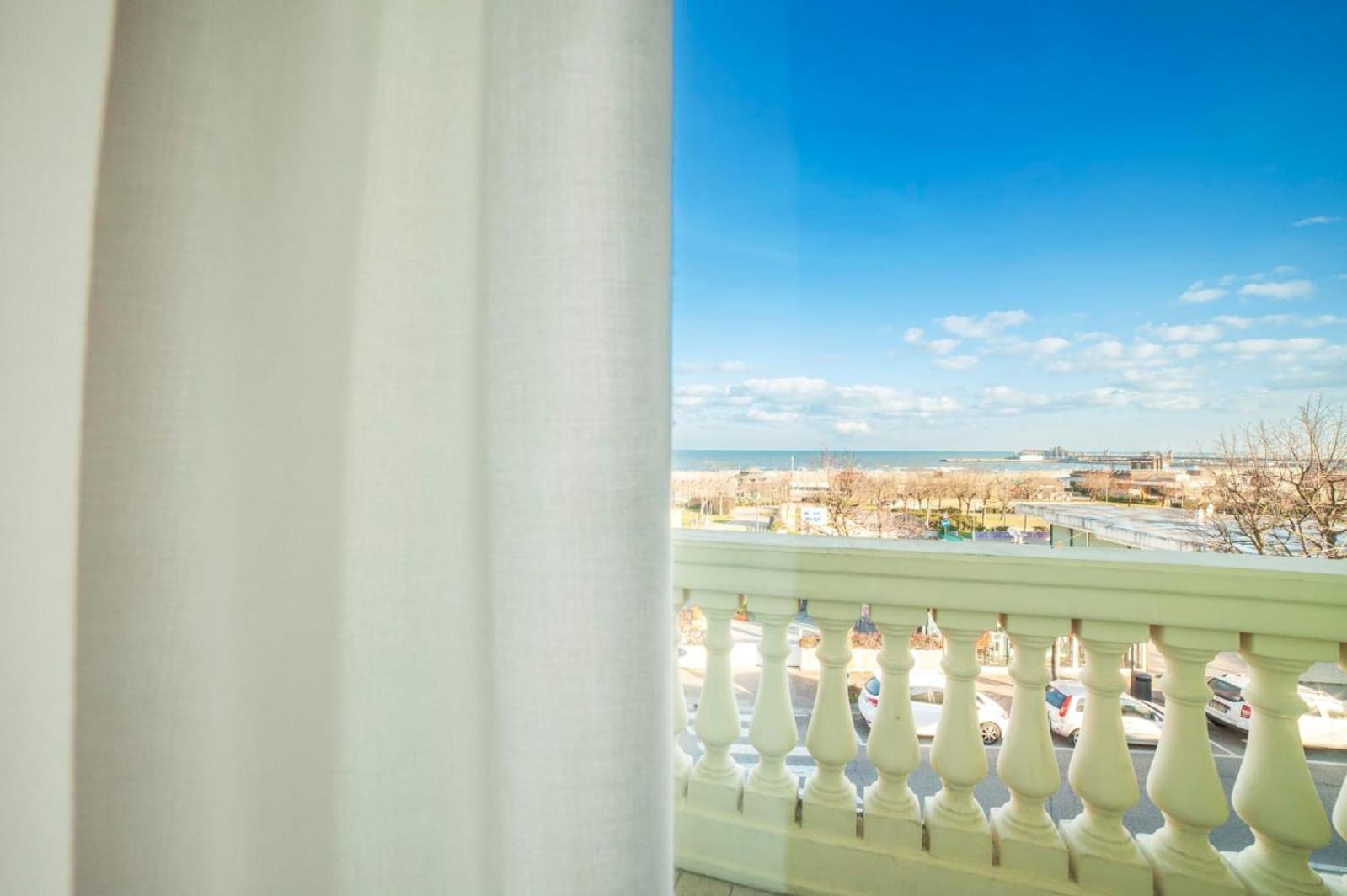 Hotel Nuovo Belvedere ريميني المظهر الخارجي الصورة